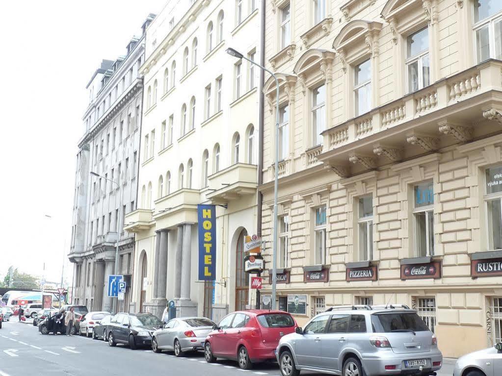 פראג Ats Hostel Jednota מראה חיצוני תמונה